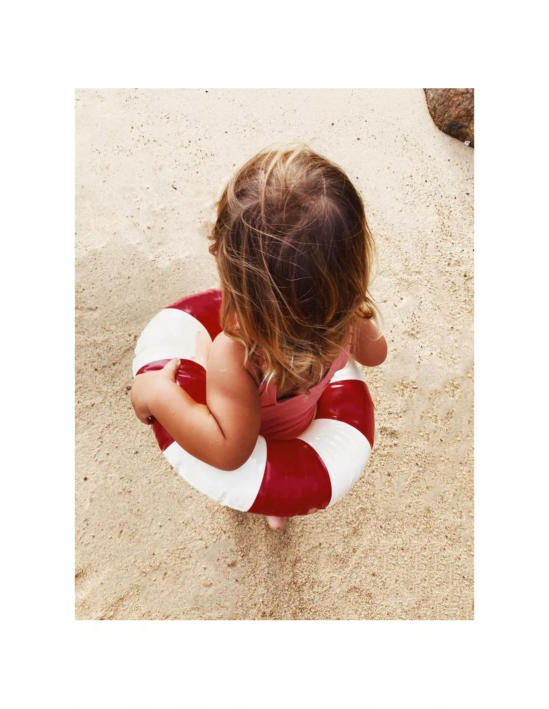 Bouée Ruby Red - Petites Pommes 45-60-90-120cm 6 Bouée Ruby Red - Petites Pommes 45-60-90-120cm – Image 6