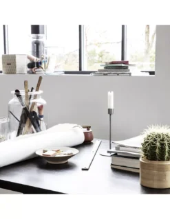 House Doctor Bougeoir Anit Argent – Chandelier Minimaliste en Fer Design Scandinave H20cm -Jolie Bougies Soldes bougeoir anit argent h20cm 2