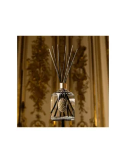 Temple de L'amour Château de Versailles Luxury Reed Diffuser 500ml – Peach & Magnolia Scent -Jolie Bougies Soldes diffuseur temple de l amour 500 ml chateau de versailles 7