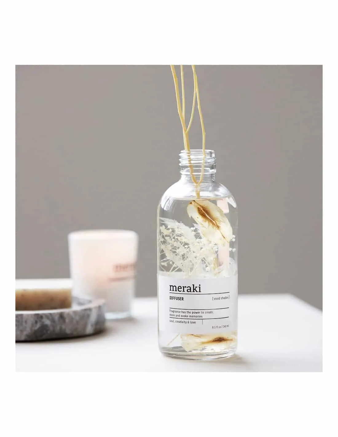 Diffuseur de Parfum Meraki Vivid Shades 240ml – Senteur Relaxante aux Bâtonnets de Roseau 3 Diffuseur de Parfum Meraki Vivid Shades 240ml – Senteur Relaxante aux Bâtonnets de Roseau – Image 3