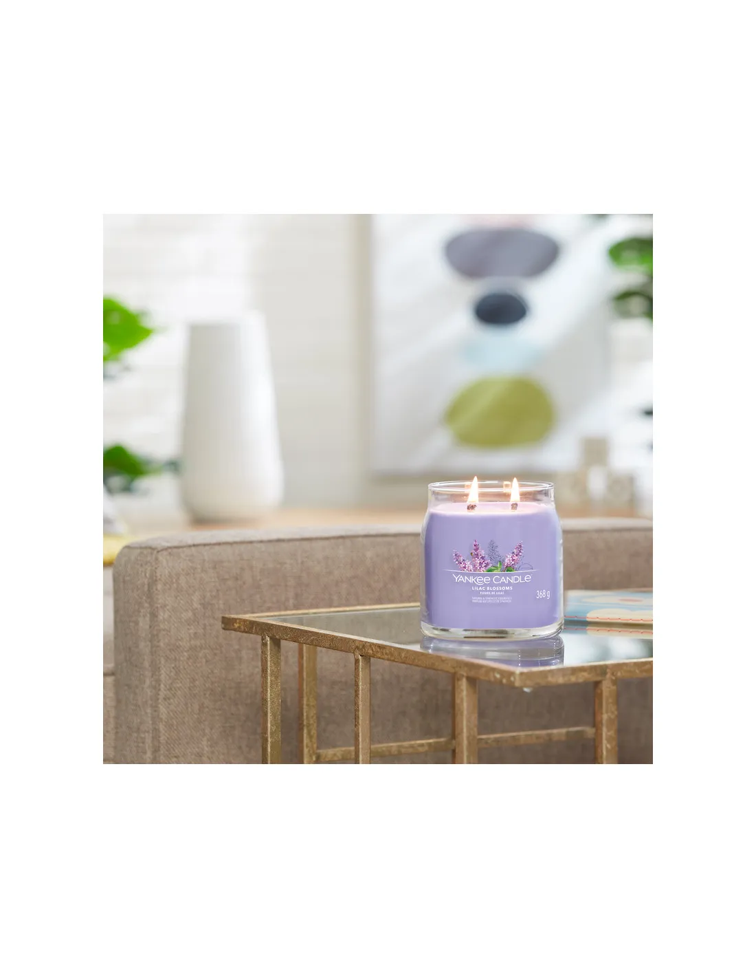 Yankee Candle Jardins Aux Lilas - Moyenne Bougie 2 Mèches 2 Yankee Candle Jardins Aux Lilas - Moyenne Bougie 2 Mèches – Image 2